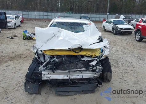 2018 Toyota Camry Le from USA, damaged, VIN JTNB11HKXJ3030037